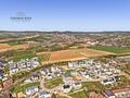 NEUBAU - Exklusive Doppelhaushälfte mit Garage, Stellplatz und Balkon im Neubaugebiet "Hühnlesäcker" - Übersicht Wohngebiet