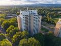 ++Wohnen über den Dächern der Stadt: Helle 3-Zimmer-Wohnung mit Balkon und Weitblick++ - Luftbild 2