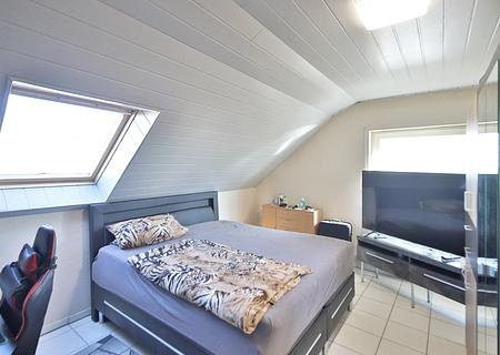 Viel Platz für die große Familie! Charmantes Einfamilienhaus in begehrter Lage von Bockenheim - Schlafen DG