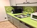 Bürohaus mit mehreren Mieteinheiten – Kapitalanlage in guter Lage - 27-Hinterhaus Küche 1 1.OG