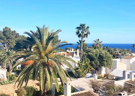 Einfamilienhaus mit Meerblick und Pool in Sol de Mallorca zu verkaufen