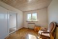 Stilvolles Einfamilienhaus mit großem Entwicklungspotenzial und Doppelgarage in sonniger Hanglage - UG Schlafzimmer
