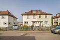 Familienfreundliche Doppelhaushälfte in Heilbronn mit Garten, Garage und 5 Zimmern - Frontal