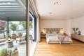 Top-Villenlage Herzogpark: Stylisches Design-Domizil mit Sauna, Whirlpool und Highend-Haustechnik - Masteretage mit Pergola (virtuell möbliert) 