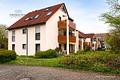 Attraktive Maisonettewohnung 
4 Zimmer - Dachloggia - TG-Platz
Durchrenovieren und Einziehen - Hausansicht