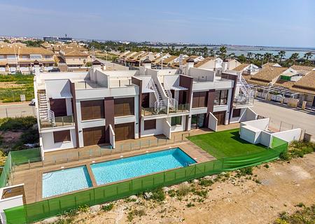 Penthouse direkt am Meer mit Meerblick - x