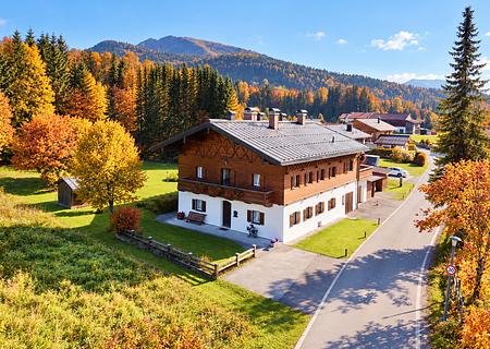 MFH in idyllischer Lage und mit eigenem Wald - ab 01.09.2027 bezugsfrei! - Volltreffer !