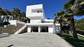 Moderne, aufregende Architektur-Villa in exponierter Lage von Javea mit Vermietungslizenz