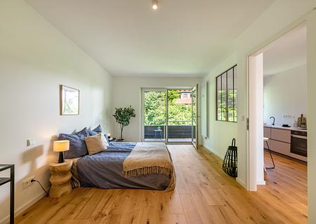 Geschmackvoll modernisierte 2-Zimmer-Wohnung mit Weitblick - Großzügige Schlafzimmer 