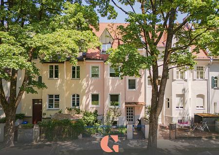 Denkmalgeschütztes Stadthaus in bester Lage von Nymphenburg - Hausansicht