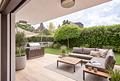 Moderne Haushälfte von 2016 mit Dachterrasse und Alpenblick in begehrter Villenlage - Familienfreundliche Wohlfühl-Oase (virtuell möbliert)