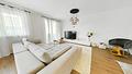 Exklusive voll möblierte Gartenwohnung mit Whirlpool, Terrasse & Nähe zu Salzburg zur Miete - Wohnen/Essen