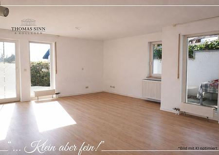 Attraktive, kleine Wohnung 
2 Terrassen - Gartenanteil
 - sofort frei - - Wohnen/Schlafen
