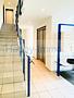 Wohnung ist bezugsfrei / Süd-Loggia / EBK / weißes Bad / 1 Zi ETW  2. OG / ruhige Innenhoflage - Treppenhaus