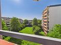 Solide Kapitalanlage mit Perspektive: Moderne 3-Zimmer-Wohnung in Germering - Aussicht
