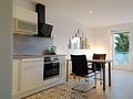 Chic möbliertes Single-Apartment mit Balkon, in Neuried bei München. - Kochen u. Essen