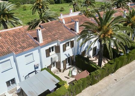 Sehr gepflegtes Reihenhaus mit 3 Schlafzimmern in der beliebten Ferienanlage El Palmar mit großer Poollandschaft