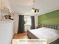 Attraktives Doppelhaus in gefragter Wohngegend von Unterschleißheim/Lohhof - Schlafzimmer Haus 2