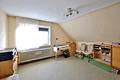 Großzügiges Einfamilienhaus auf weitläufigem Grundstück mit besonderem Potenzial - Kinderzimmer