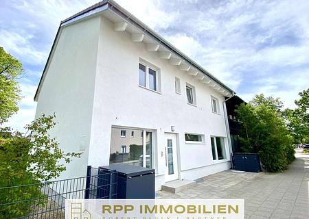 Attraktive Kapitalanlage: Vollständig saniertes 3-Parteien-Haus in Unterschleißheim-Lohhof - Hausansicht