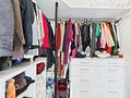 Schöne Maisonette-Dachgeschosswohnung in einem kleinen Mehrfamilienhaus mit nur 6 Einheiten in Solln - Ankleide