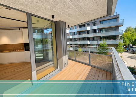 Designstarke Wohnung mit großem Balkon und maßgefertigter Einbauküche - FINESTEP Immobilien
