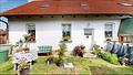 PROVISIONSFREI: Zweifamilienhaus in Wimmelburg – Kapitalanlage mit freier Wohneinheit - Wohnungseingang- Wohnung Nr. 2