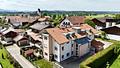 Flexibler DG-Wohntraum: Große Einheit, evtl. in 2 Wohnungen teilbar! Bad Aibling - Willing - Blick zum Haus - Eingangsseite