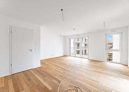 HEGERICH: Ihr neues Zuhause in Boxdorf: Großzügige 4 Zimmer, barrierefrei & mit Balkon - Großzügiger Wohn- und Essbereich 
