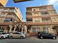 Penthouse-Wohnung mit 2 Schlafzimmern und 1 Bad nur 200 m vom Strand