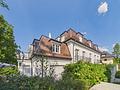 Harlaching von seiner schönsten Seite – stilvolle 3-Zimmer-Wohnung mit Sonnenterrasse und Balkon - Hausansicht