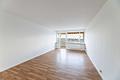 HEGERICH: Lichtdurchflutete 3 Zimmerwohnung mit wunderschönem Blick über Nürnberg! - Wohnbereich