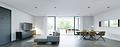 Exklusive Villa in der Natur, umgeben von Pinienbäumen - 9