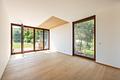 Neubau: Modernes Eckhaus am Starnberger See - Zeitlos elegante Architektur