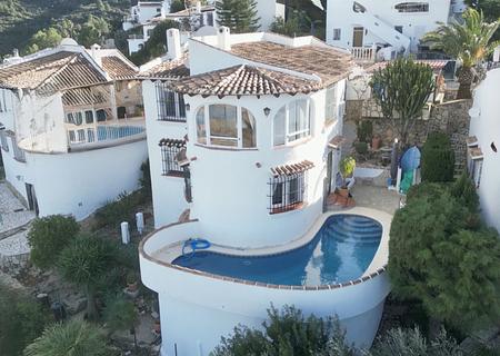 3 Schlafzimmer-Villa mit Panoramablick und Pool in Monte Pego