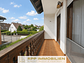 Viel Platz und viele Möglichkeiten – Doppelhaushälfte mit Südwest-Balkon und Terrasse - OG - Balkon