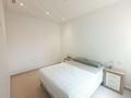 Moderne freistehende Villa mit privatem Pool und Dachterrasse