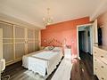 Maisonette-Wohnung mit 3 Schlafzimmern, 2 Bädern, 2 Kfz-Stellplätzen, Gemeinschaftspool und Meerblick nur 100 m vom Strand