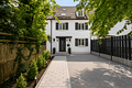 Zur Modernisierung: Familiengerechtes Stadthaus mit Südwest-Ausrichtung und idyllischem Garten - Mögliche Gestaltung nach Sanierung (Visualisierung)