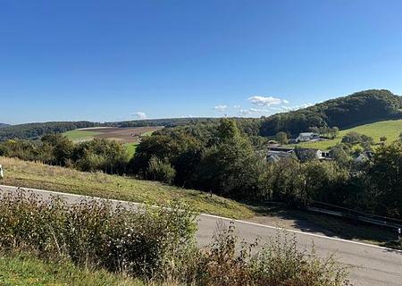 670 qm voll erschlossenes Baugrundstück in Onsdorf - Bild 1 Blick von oben