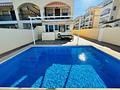 Erdgeschoss-Wohnung mit 2 Schlafzimmern, 1 Bad, Privatpool und großer Terrasse nur 600 m vom Strand