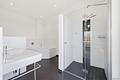 Skyline-Gefühl inklusive – Exklusives Penthouse mit Süd-West-Dachterrasse & Whirlpool - Bad