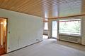 Einziehen nach Ihren Vorstellungen – 3-Zimmer-Wohnung mit Loggia, Aufzug und herrlichem Grünblick - Wohnbereich