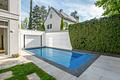 Freistehendes Einfamilienhaus mit Pool, Kamin und Photovoltaik -  Salzwasser-Pool mit Gegenstromanlage