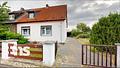 PROVISIONSFREI: Doppelhaushälfte in Merseburg mit Garten, Keller & Modernisierungspotenzial - Außenansicht