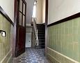 Charmanter Altbau nahe Hauptbahnhof: 4 Wohnungen / 21 Zimmer, Innenhof, Balkone & sehr gute Rendite - Eingangsbereich