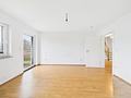 VORABVERÖFFENTLICHUNG:
Attraktive, großzügige Doppelhaushälfte in Westerham
- Idyllische Lage - Referenzbilder Nachbarhaus / Schlafzimmer