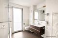Moderne und lichtdurchflutete 3-Zimmer-Wohnung mit Sonnenbalkon und Tiefgaragenstellplatz - Bad