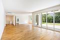 Hochklassiges, modernes 4-Zimmer-Domizil mit privatem Garten-Paradies und wohnlichem Hobbybereich - Traumblicke ins Grüne