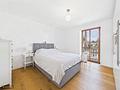 Wohnen mit Alpenpanorama – hochwertig sanierte 4-Zimmer-Wohnung im historischen Badeteil - Schlafzimmer